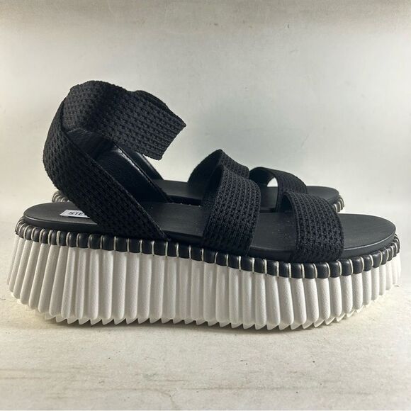 Steve Madden Shoes - NEW Steve Madden Shelle Women’s Strappy Flatform Sandals Black Size 8.5 M